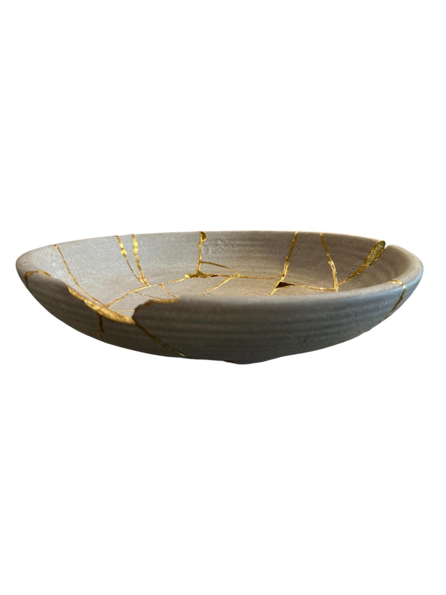 Kintsugi Low Bowl - Wabi Sabi - Broken + Repaired Japanese Pottery Art - Hand Painted Gold - Whitewashed/Ridged - Large - Gray (D) 12in