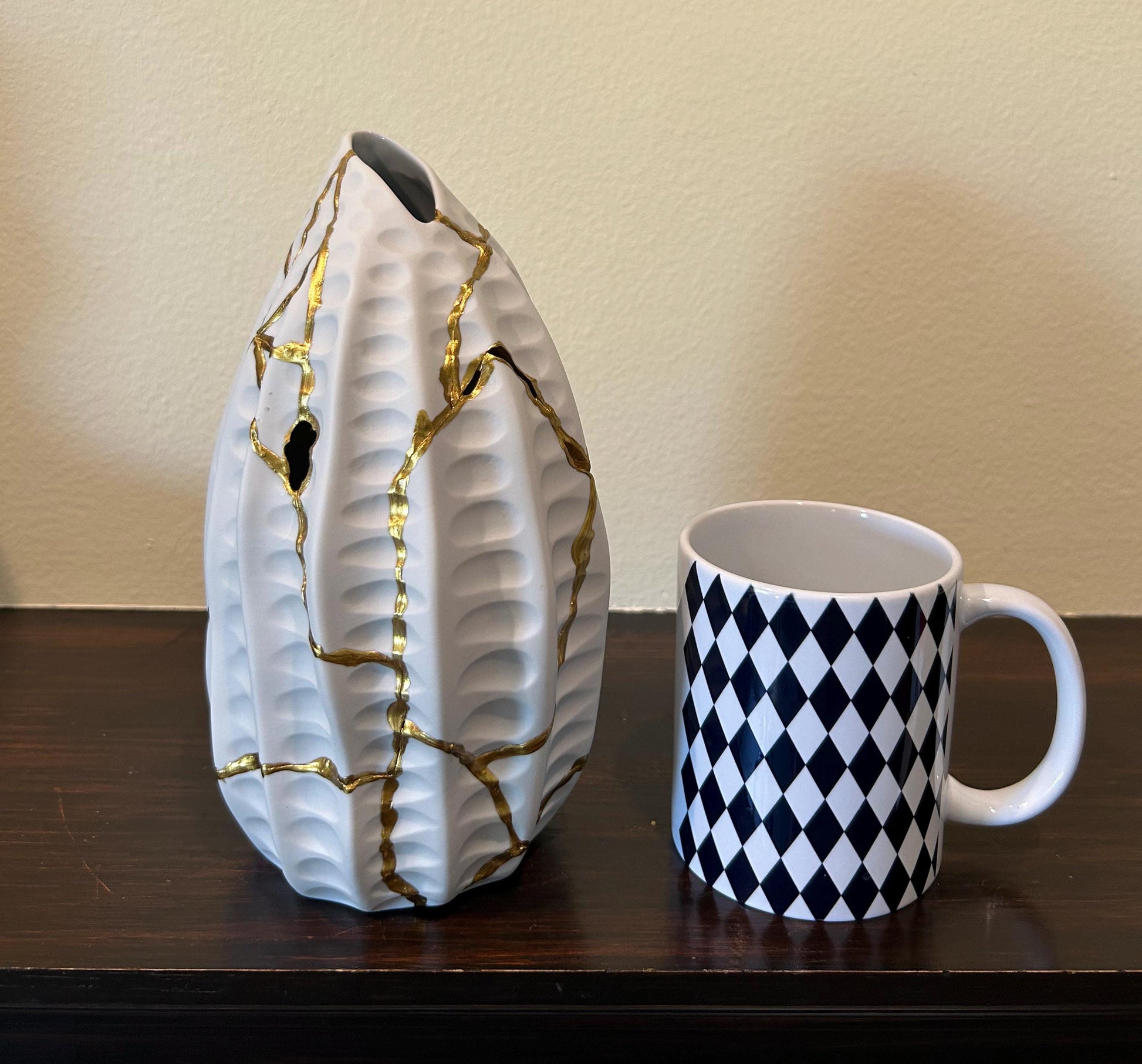 Kintsugi Seahorse Vase - Ocean/Sea - Broken + Repaired Japanese Pottery - Hand Painted Gold - Made in Thailand Collection (H) 8.5in (W) 5in