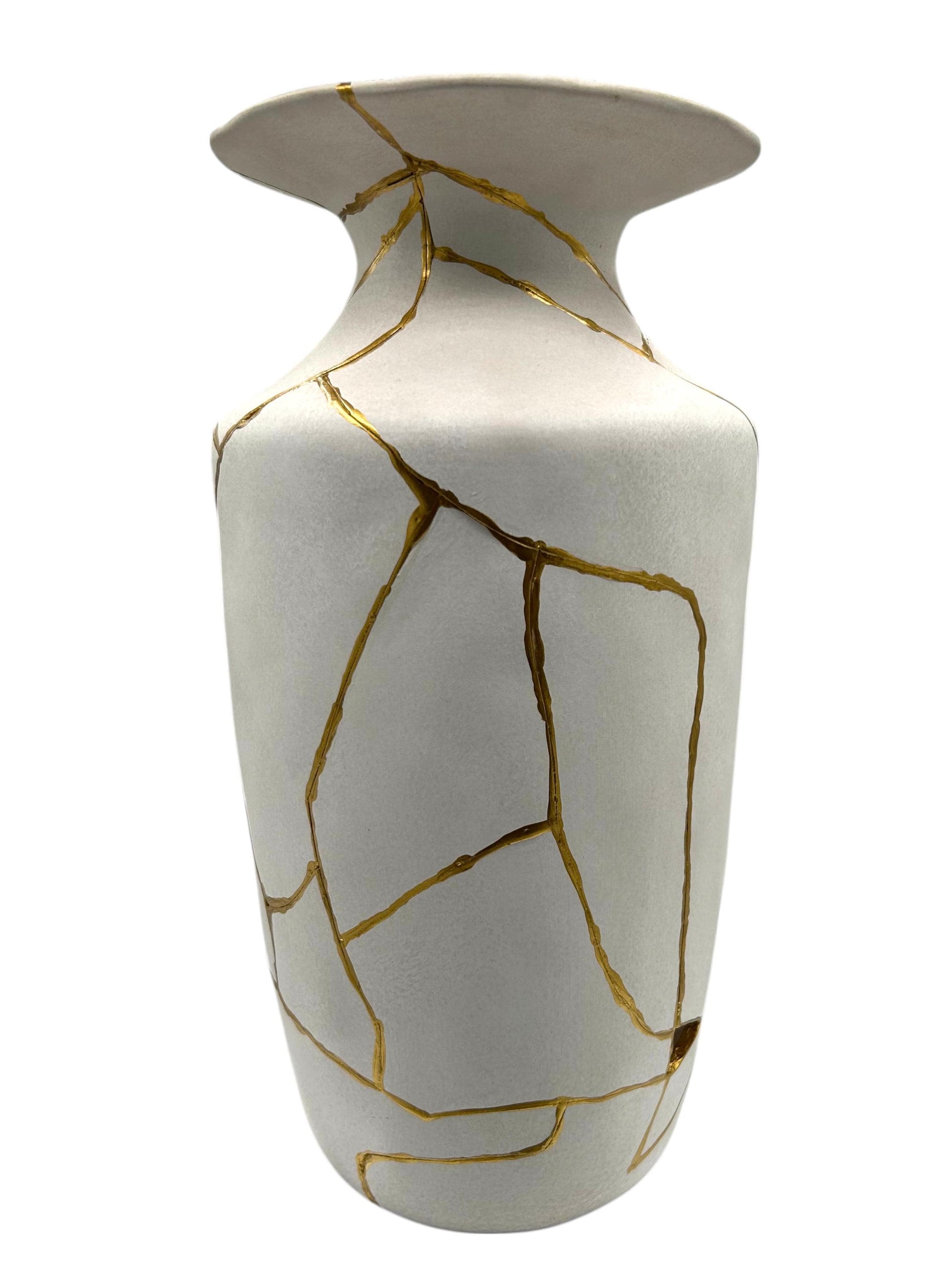 Kintsugi Giraffe Flat Rim Vase - Japanese Pottery Broken + Repaired - Matte/Whitewashed - Hand Painted Gold - Large - Floor/Table (H) 14in