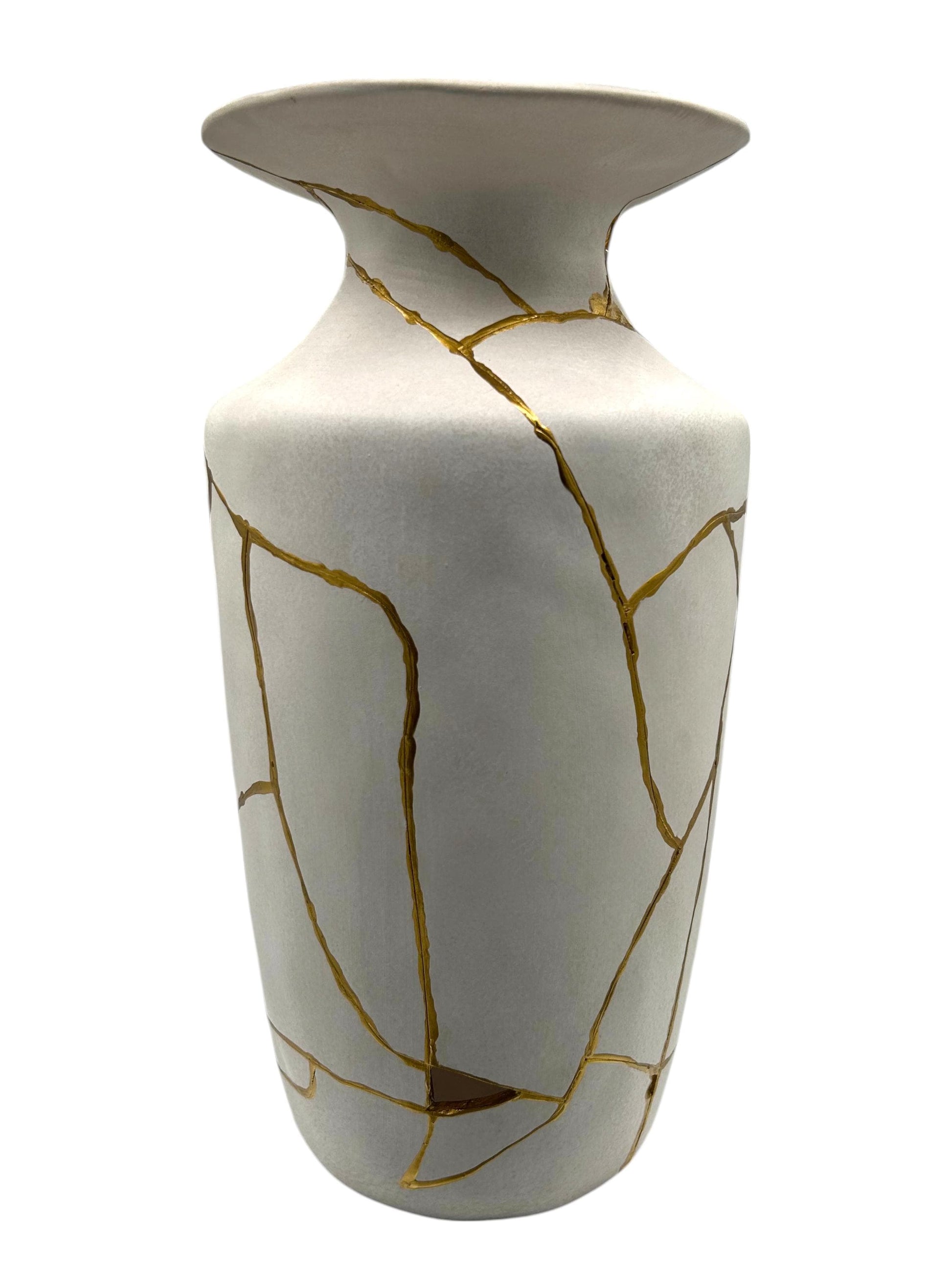 Kintsugi Giraffe Flat Rim Vase - Japanese Pottery Broken + Repaired - Matte/Whitewashed - Hand Painted Gold - Large - Floor/Table (H) 14in