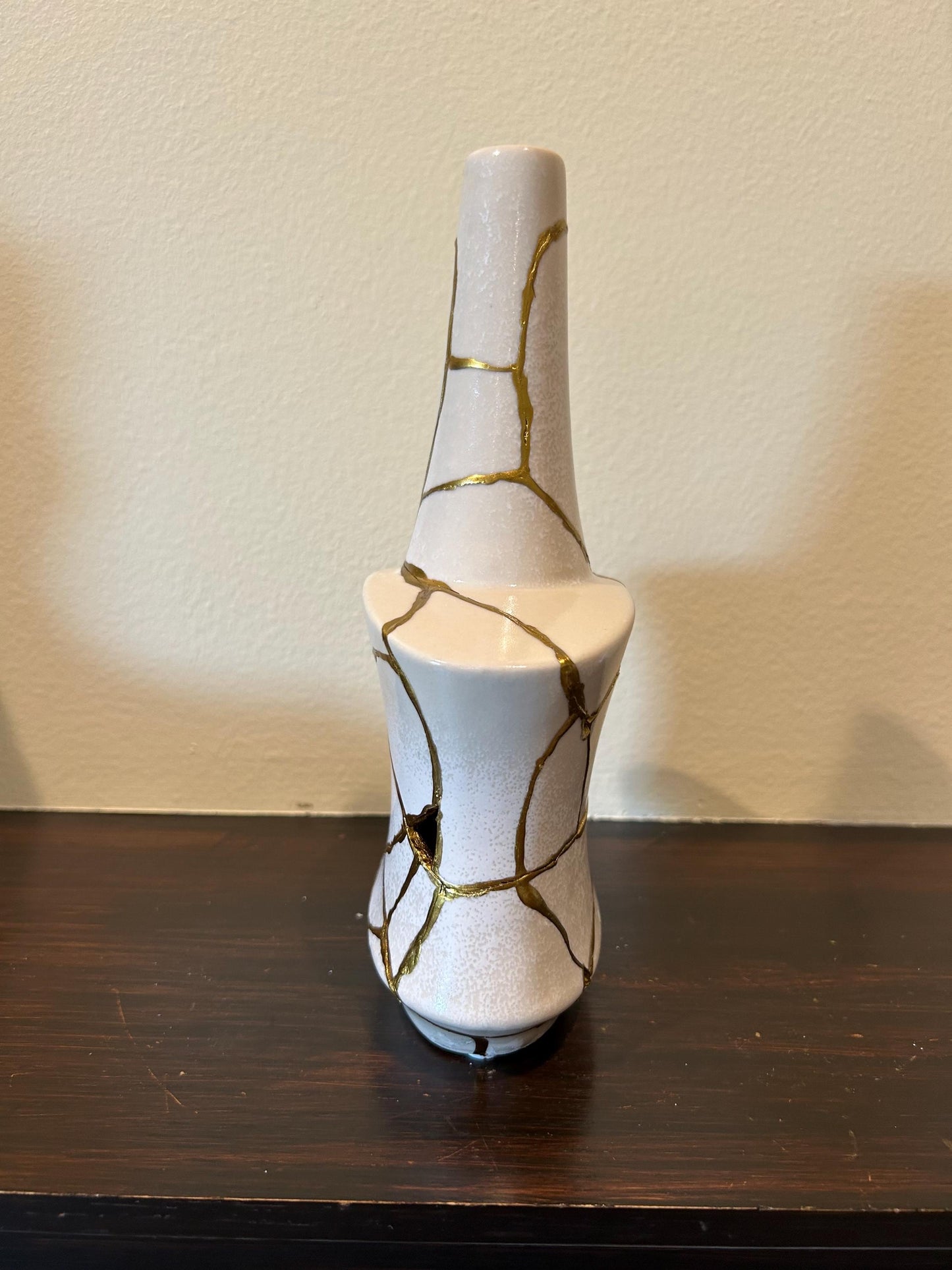 Modern Kintsugi Avag Vase - Broken + Repaired Japanese Pottery - Hand Painted Gold - Japandi - Smooth Texture - Ivory (H) 9.75in (W) 5.5in