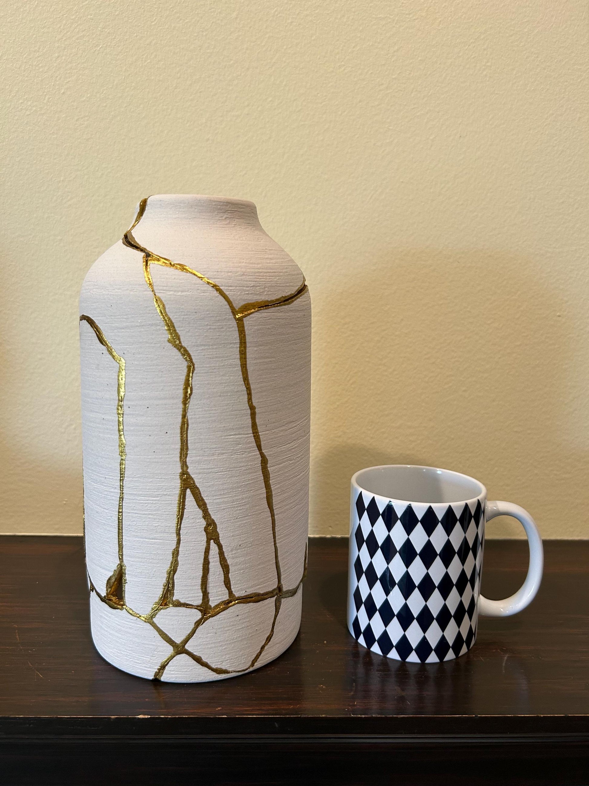 Modern Kintsugi Giraffe Vase - Broken + Repaired Japanese Pottery - Hand Painted Gold - Matte White Cylinder/Brushed Texture #2 (H) 10.125in