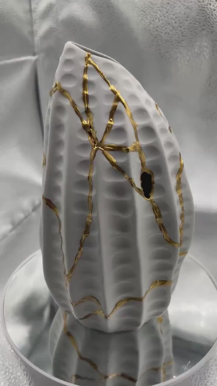 Kintsugi Seahorse Vase - Ocean/Sea - Broken + Repaired Japanese Pottery - Hand Painted Gold - Made in Thailand Collection (H) 8.5in (W) 5in