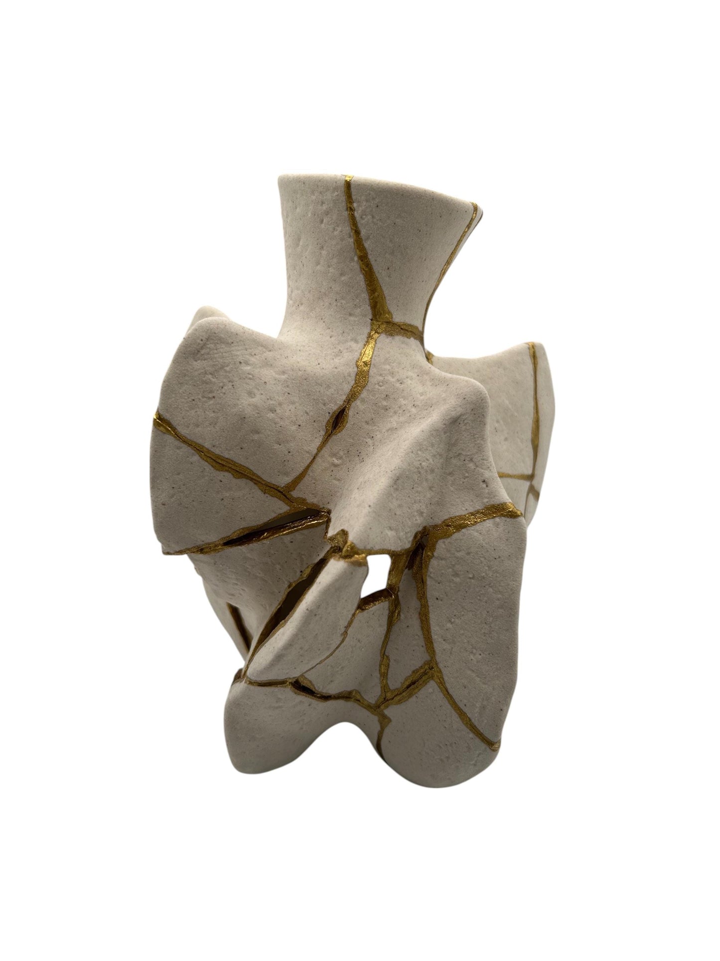 Ivory modern kintsugi fossil vase with hand-painted gold repair lines, irregular shape, on white background