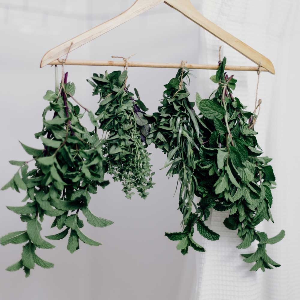 Natural Peppermint Stone Face Candle 27oz - Facette Gallery