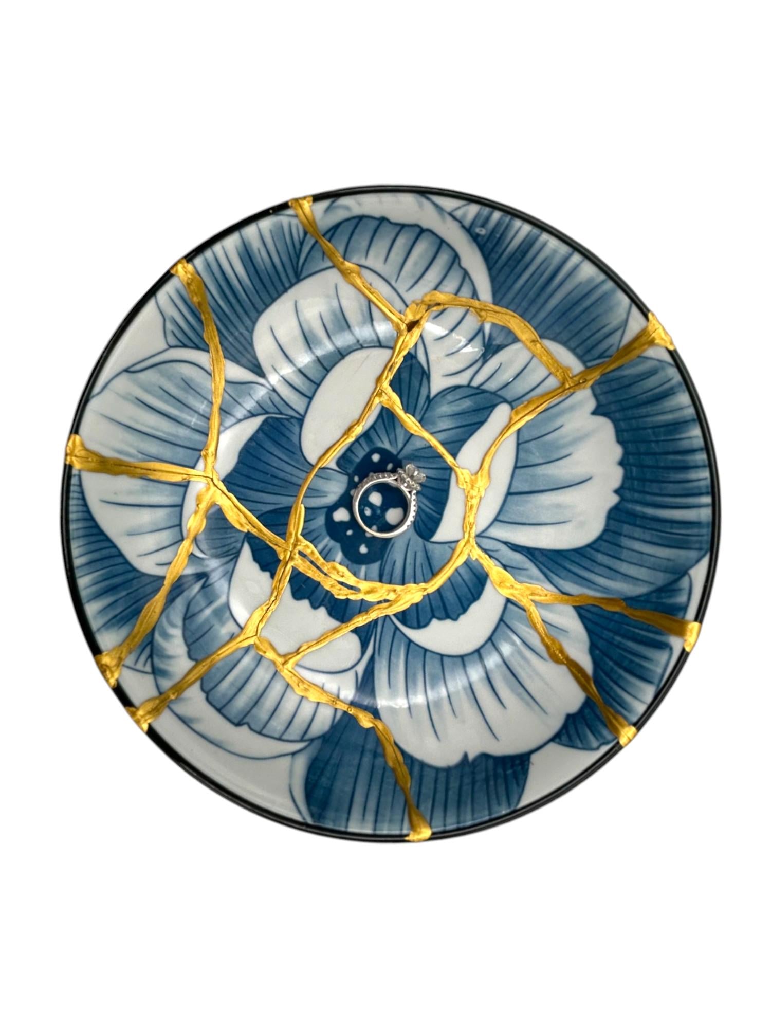 buy online luxury, handmade, one of a kind, modern kintsugi japanese pottery art gift small pedestal bowl with Om charm accent on base and gold paint over break lines for sale
