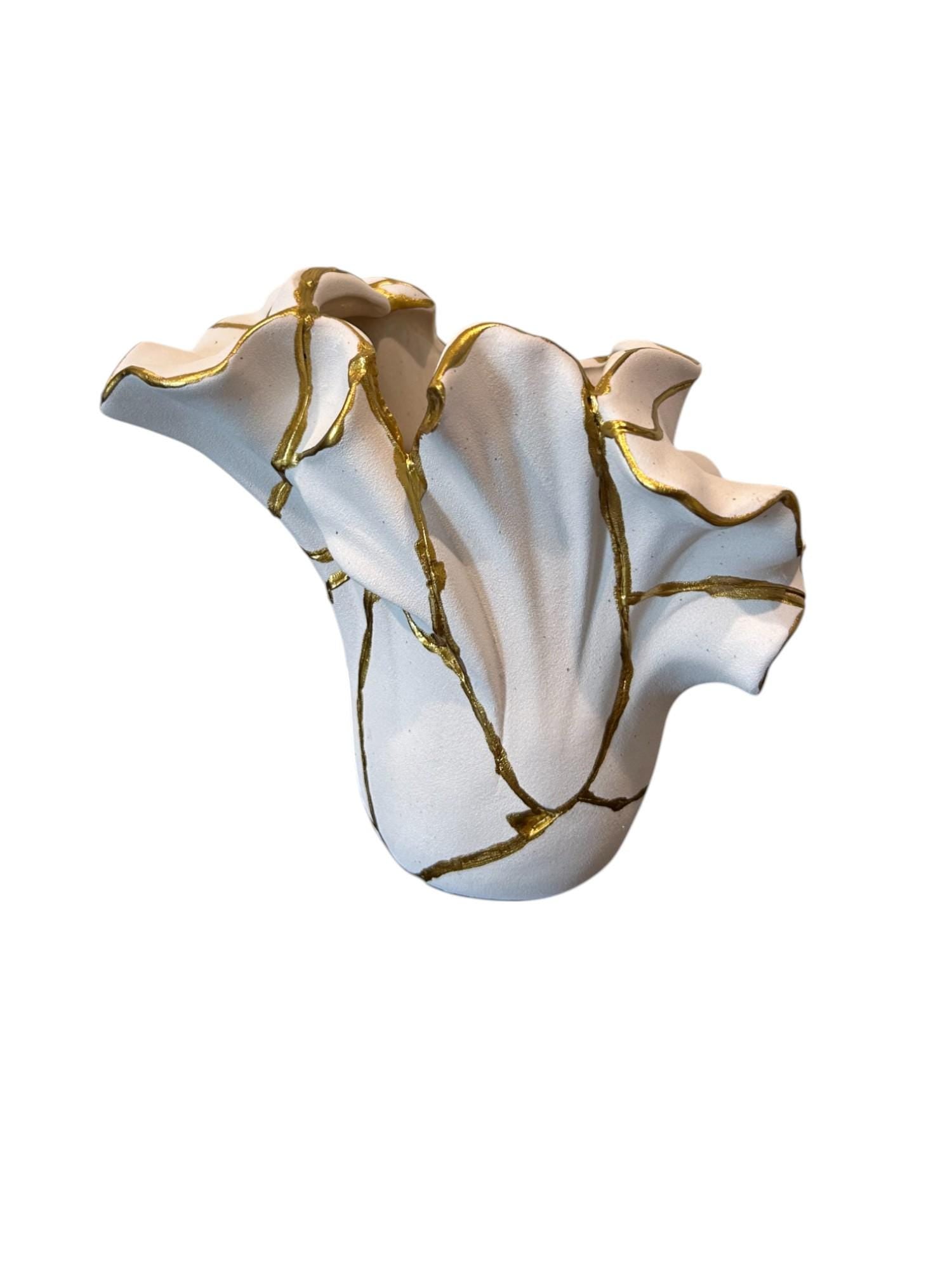 Flowers + Sand Kintsugi Vase - Ocean Theme - Broken + Repaired Japanese Pottery - Hand Painted Gold/Speckled White - (H)7.25in (W)7.5in