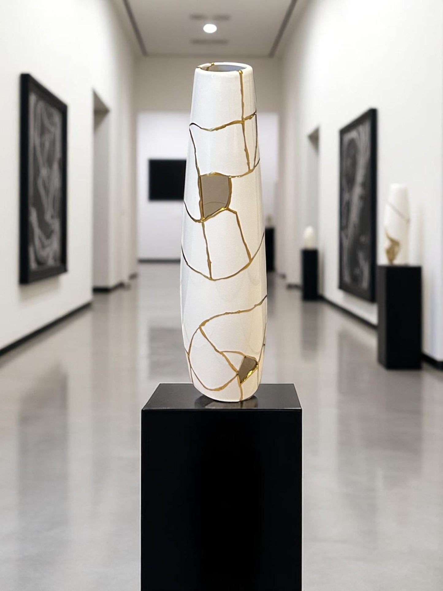 Kintsugi Giraffe Tall Vase - Broken + Repaired Japanese Pottery - Hand Painted Gold - Cylinder/Glossy - Table/Floor - White (H) 18in