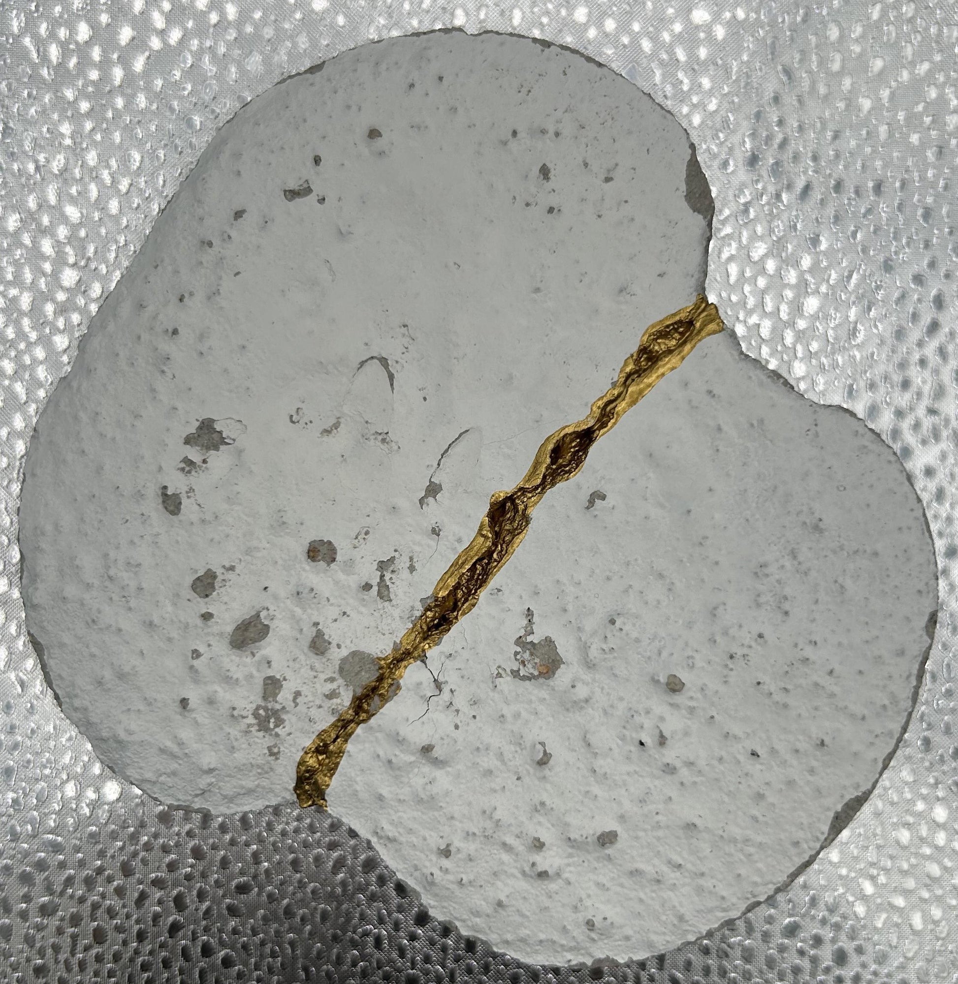 Modern Kintsugi Sponge Tray - Broken + Repaired Japanese Pottery - Hand Painted Gold - Wabi Sabi - Japandi - Cement (W) 5in (H) 2.5in