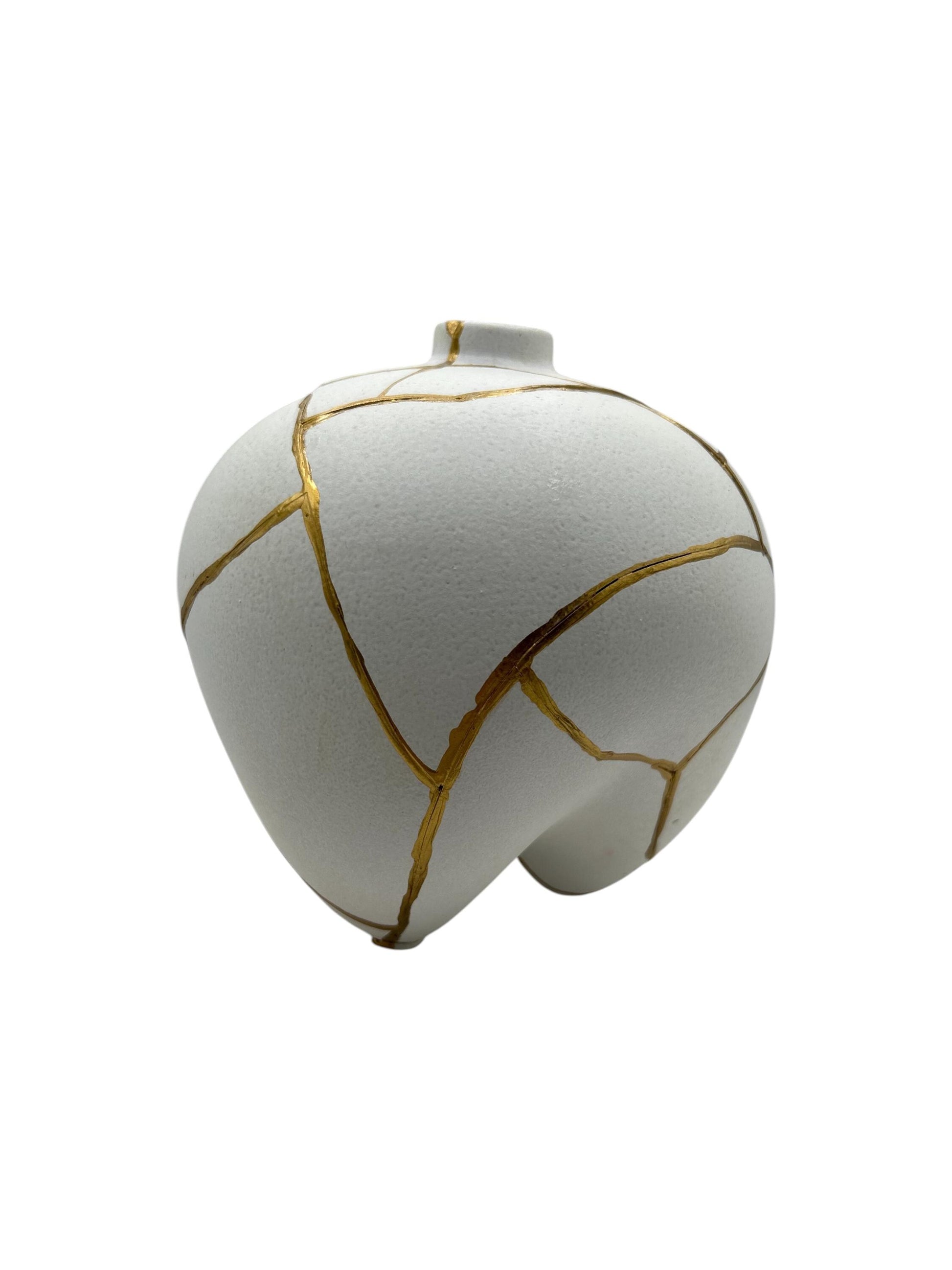 Modern Kintsugi Sumo Short Vase - Japandi - Broken + Repaired Japanese Pottery - Hand Painted Gold - Smooth - White (H) 6.3in (W) 5.7in