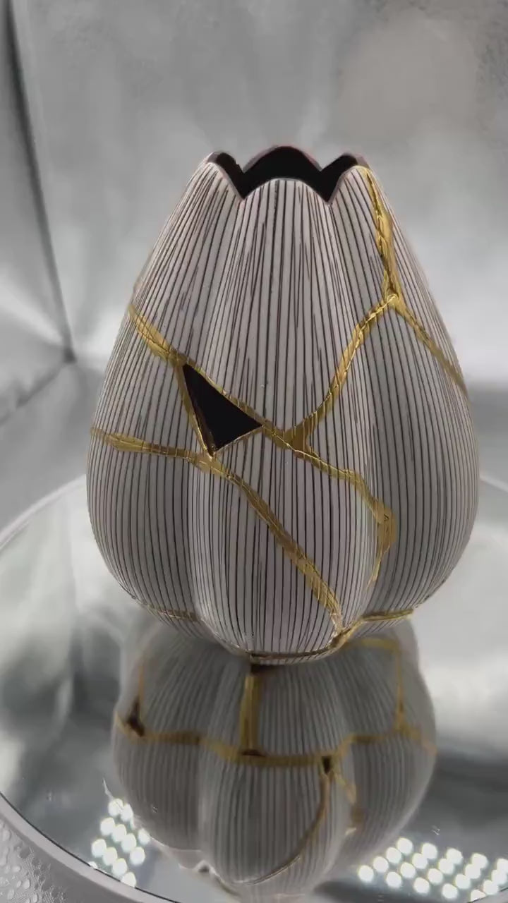Modern Kintsugi Tulip Vase - Botanical - Broken + Repaired Japanese Pottery - Hand Painted Gold - Made in Thailand - Small (W) 3.5in (H) 5in